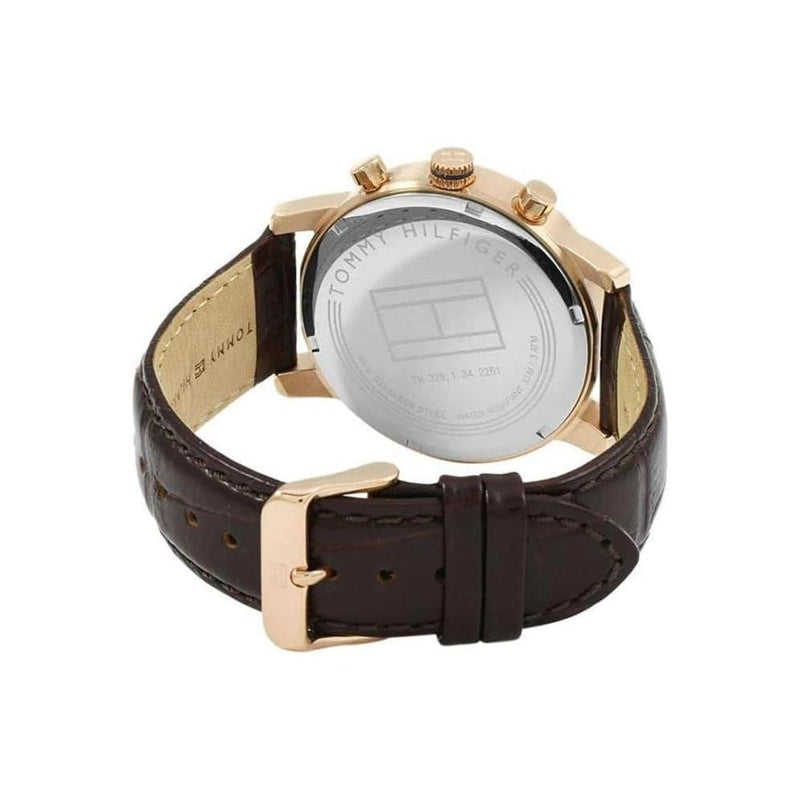 Tommy Hilfiger 1791399, reloj deportivo analógico con movimiento de cuarzo, esfera azul y correa marrón para hombre