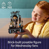 LEGO Figura Wednesday Addams, juguete de construcción para niños y coleccionistas a partir de 10 años, incluye soporte y accesorios