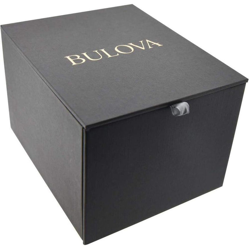 Bulova Cronógrafo clásico para hombre en acero inoxidable con esfera azul, movimiento de cuarzo y cristal mineral