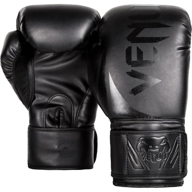 Guantes de boxeo Venum Challenger 2.0 de cuero sintético con ajuste seguro y diseño en negro
