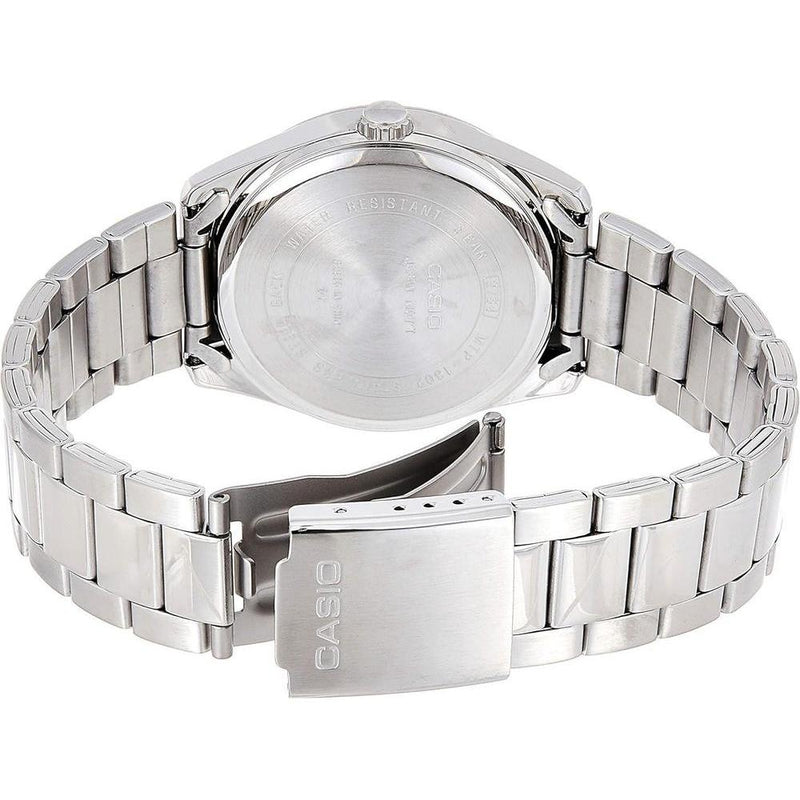 Reloj Casio Quartz para hombres con diseño en acero inoxidable y movimiento de cuarzo preciso, incluye batería