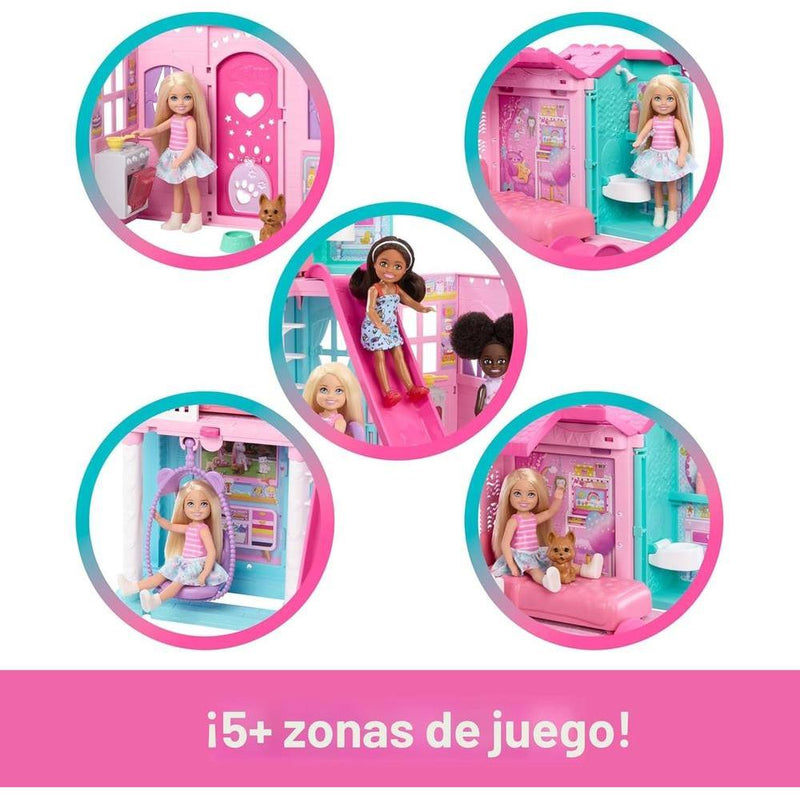 Barbie Chelsea Toy Dollhouse con 15+ accesorios, casa pop-up con 5 áreas de juego y tobogán, incluye muñeca y perro mascota