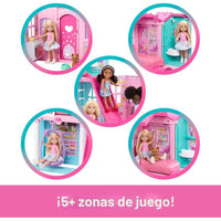 Barbie Chelsea Toy Dollhouse con 15+ accesorios, casa pop-up con 5 áreas de juego y tobogán, incluye muñeca y perro mascota