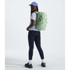 THE NORTH FACE Mochila para portátil Jester Everyday para mujer, Misty Sage, diseño ergonómico con múltiples compartimentos