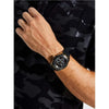 Reloj Guess para hombre de acero inoxidable con movimiento cuarzo japonés y correa de silicona negra resistente