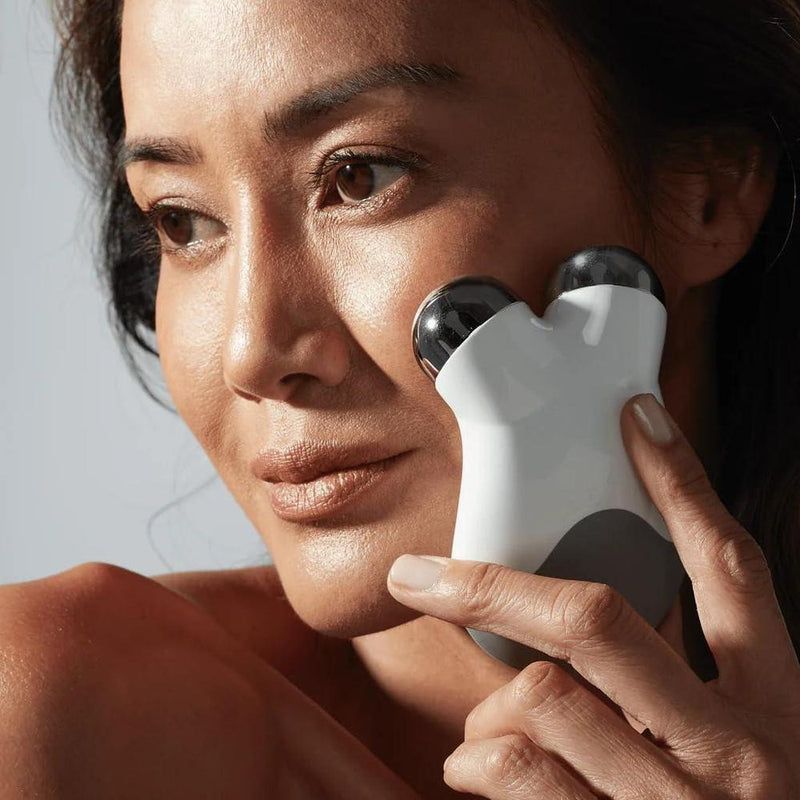 Dispositivo portátil NuFACE Mini para tonificación de la piel del rostro, mejora el contorno y reduce líneas finas
