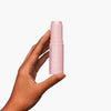TULA Skin Care Bálsamo para ojos Rose Glow - Tratamiento de círculos oscuros, hidrata e ilumina instantáneamente