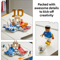 LEGO Editions Kylian Mbappé - Juego de construcción para niños y niñas, regalo de fútbol coleccionable con placa y decoración