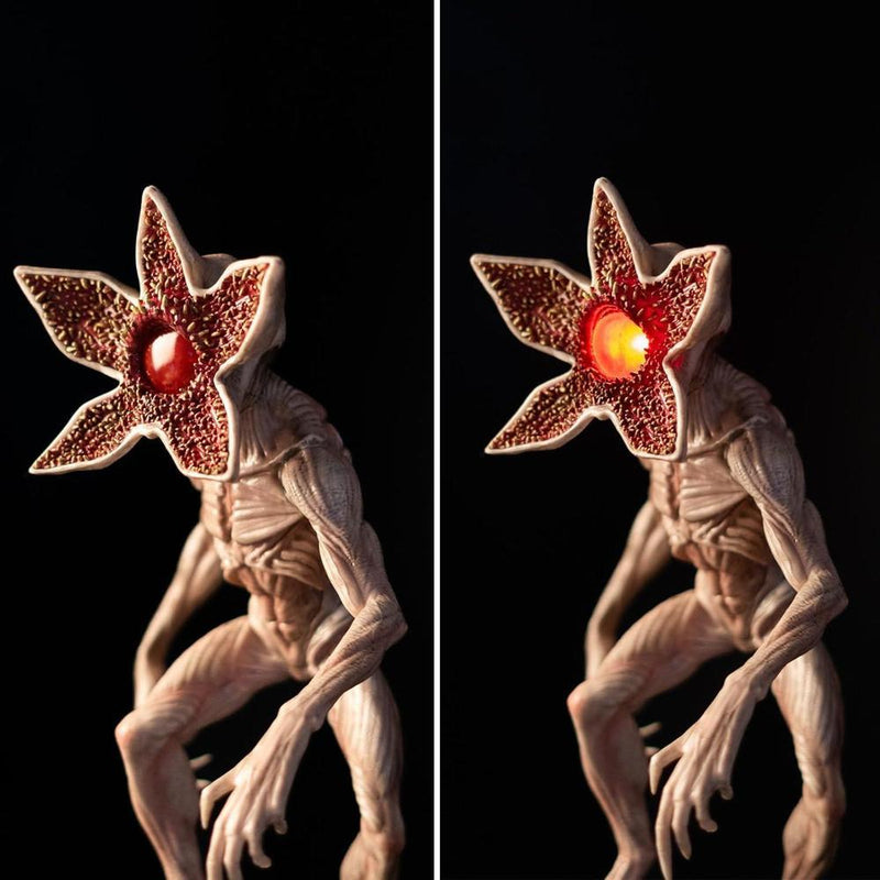 Lámpara Stranger Things con figura Demogorgon, edición coleccionista. Producto oficial de Netflix, alimentado por USB y batería