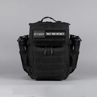 WOLFpak Mochila Negro Alpha de 25L resistente al agua, ideal para viaje o uso diario, con compartimento seguro y personalizable