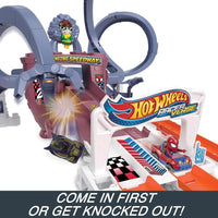 Pista Hot Wheels RacerVerse Spider-Man Web-Slinging Speedway con autos de Spider-Man y Black Panther. Carrera contra Doc Ock