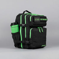 WOLFpak Mochila 25L negro verde neón, resistente al agua, personalizada con parches, ideal para viajes y uso diario