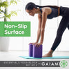 Gaiam Bloque de yoga – Espuma EVA sin látex – Superficie suave antideslizante con bordes biselados para yoga, pilates y meditación