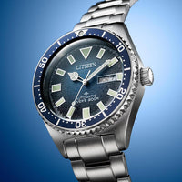 Reloj Citizen Promaster Dive automático de acero inoxidable con esfera degradado azul, certificado ISO (Modelo: NY0129-58L)