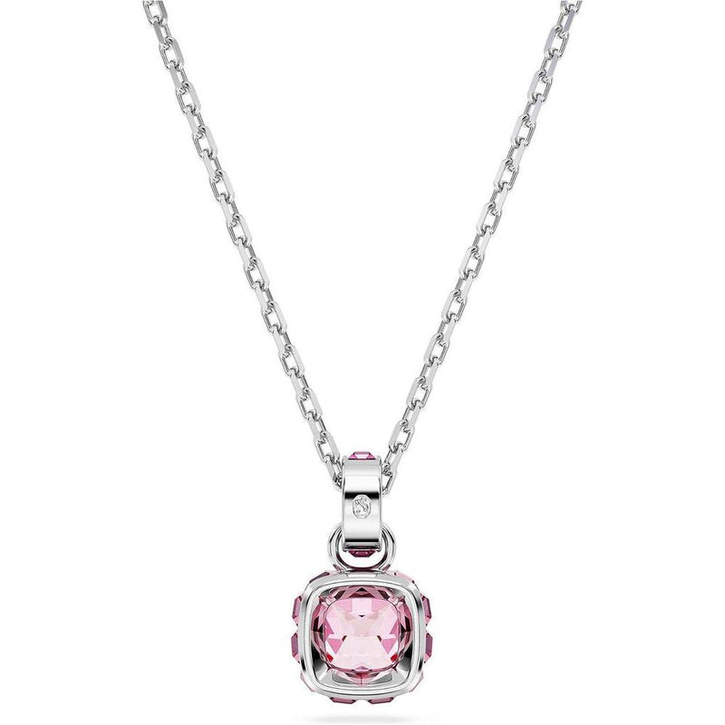 Collar colgante Swarovski con piedra rosa y cristales claros, cadena fina, ideal para un estilo sofisticado y elegante