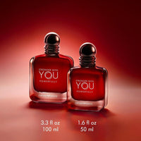Armani Beauty - Colonia 'Stronger With You Powerfully' para hombre con notas cálidas y picantes de castaño, cereza y lavanda