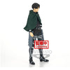 Banpresto Ataque a los Titanes, temporada final, figura de Levi Ackerman, con soporte base incluida