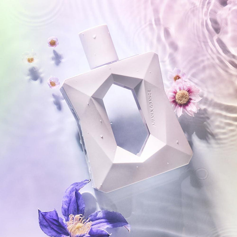 ARIANA GRANDE God is a Woman Eau de Parfum for Women