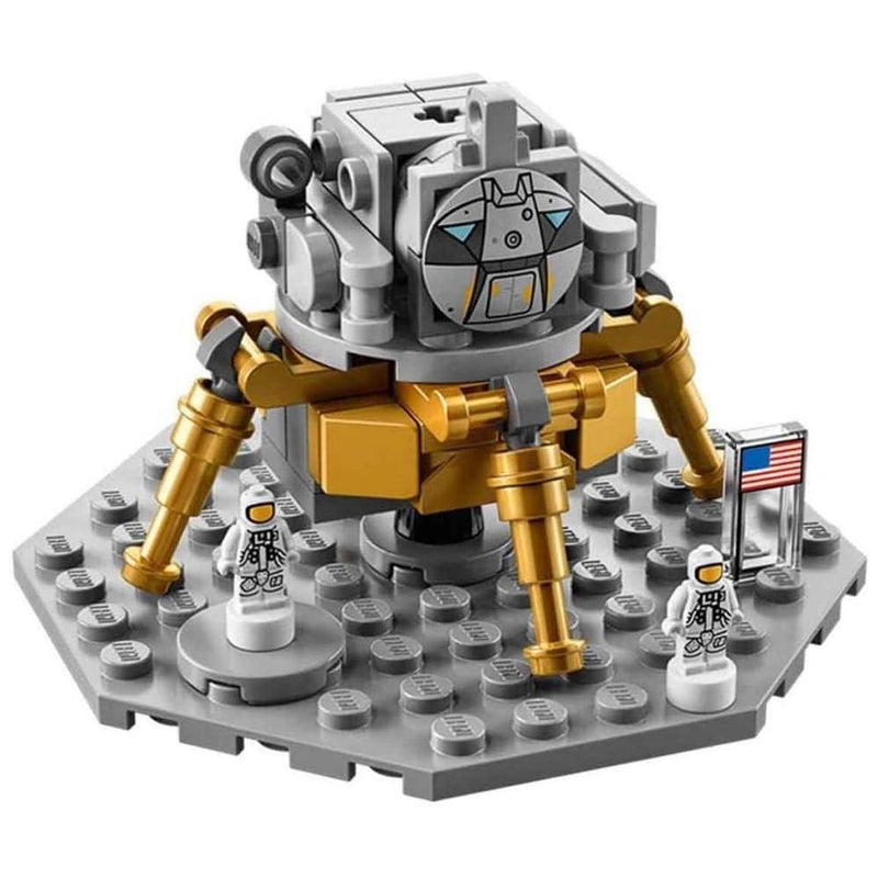 LEGO 92176 Ideas NASA Apollo Saturn V, cohete espacial y vehículos, set de construcción de coleccionista con soporte de exhibición
