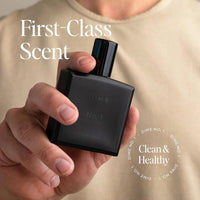 DIME Colonia No. 1 para hombres, con fragancia de maderas de ámbar, cardamomo y cuero. Ideal para uso diario o especial