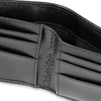 Billetera plegable minimalista RFID de cuero Calvin Klein para hombre con múltiples ranuras para tarjetas