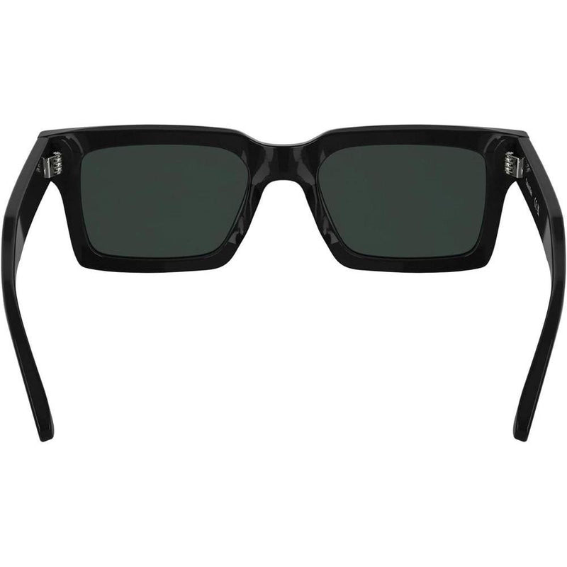 Gafas de sol rectangulares Calvin Klein con detalles metálicos y marco de acetato reciclado para un estilo sofisticado