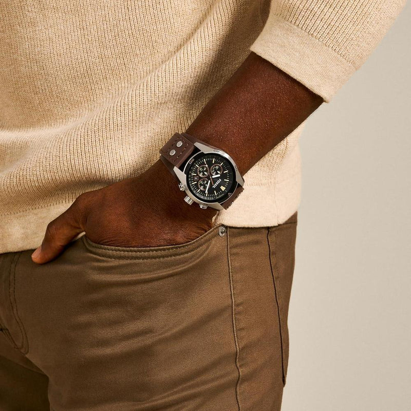 Reloj Fossil Coachman de cuarzo, acero inoxidable y cuero, cronógrafo analógico resistente al agua, color marrón y negro