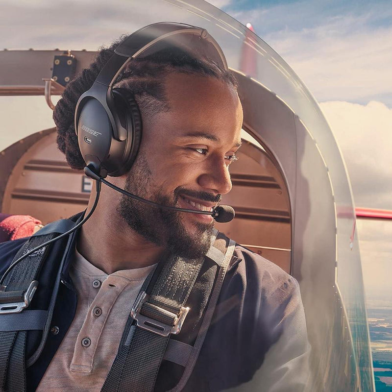 Bose Auriculares de aviación A30 con diseño cómodo, micrófono ajustable y cancelación de ruido, color negro