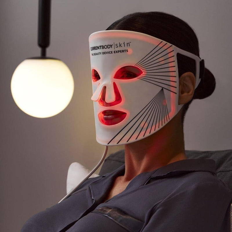 Máscara Facial de Terapia LED CurrentBody para Reducción de Arrugas y Rejuvenecimiento de Piel