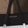 Bolsa al hombro Gabrianna de piel vegana Calvin Klein para mujer