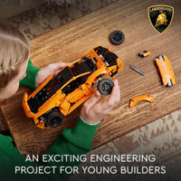 LEGO Technic Lamborghini Huracán Tecnica en Naranja para Niños, Juguete de Coche con Motor V10, Dirección Funcional y Puertas Abatibles