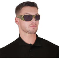 Oakley Gafas de sol rectangulares Fuel Cell para hombre con lentes Prizm Grey y óptica HDO para claridad y protección UV