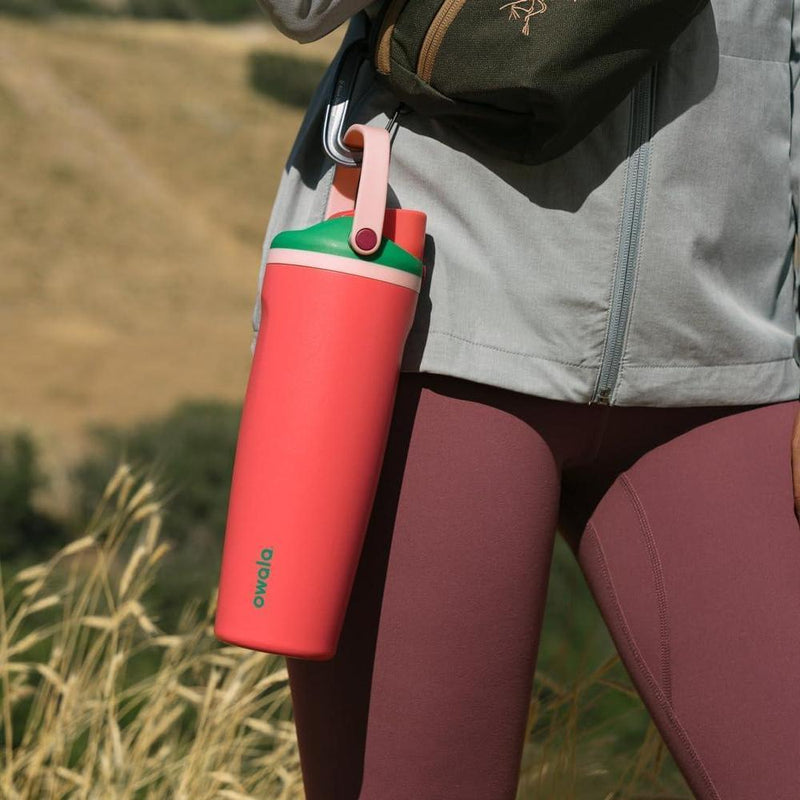 Owala FreeSip Sway Botella de Acero con Boquilla 2 en 1, Aislada, BPA Free, A Prueba de Fugas, Para Deportes y Viajes