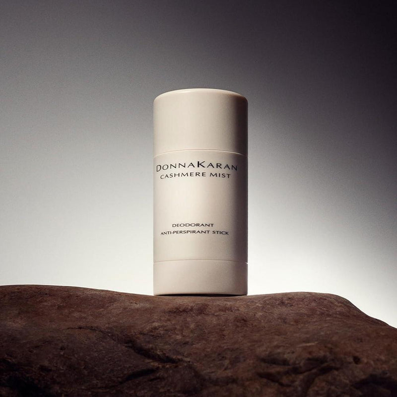 Set Donna Karan Cashmere Mist Discovery Duo, fragancia oriental floral con notas de lirio, jazmín y sándalo para mujer