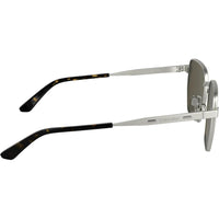 Gafas de sol Calvin Klein CK25100S con diseño cuadrado minimalista y marco metálico