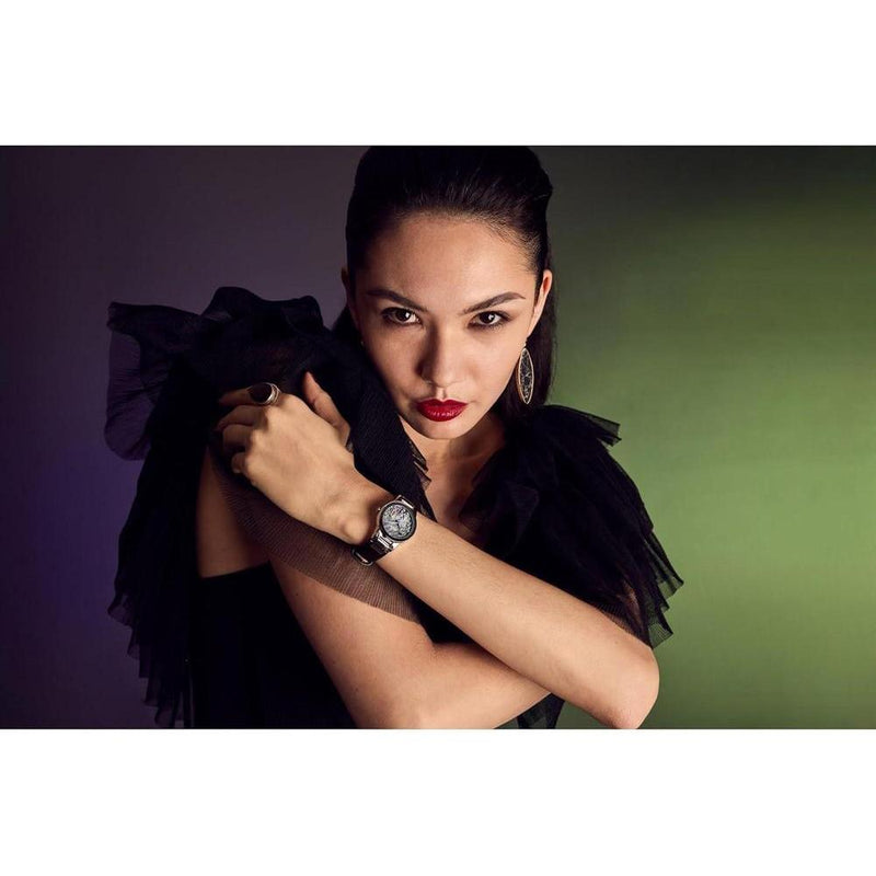 Citizen Eco Drive Maléfica Charm Box Set, Disney Villains, correa de cuero negro, Tono-plateado, Classic