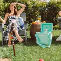 Enfriador estilo picnic Igloo aislado con correa ajustable, aislamiento MaxCold y tapa de bloqueo para acampada y pícnic