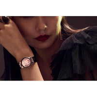 Citizen Eco Drive Maléfica Charm Box Set, Disney Villains, correa de cuero negro, Tono-plateado, Classic