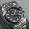 Reloj de cuarzo Pro Diver Invicta para hombre con correa de acero inoxidable, modelo 30020, diseño sofisticado y funcional