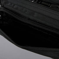 Mochila táctica impermeable WOLFpak con capacidad de 15L, diseño en color negro, personalizable y durable