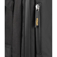 Mochila Venum Challenger Pro Evo con diseño ergonómico, correas ajustables y capacidad de 22,5 litros