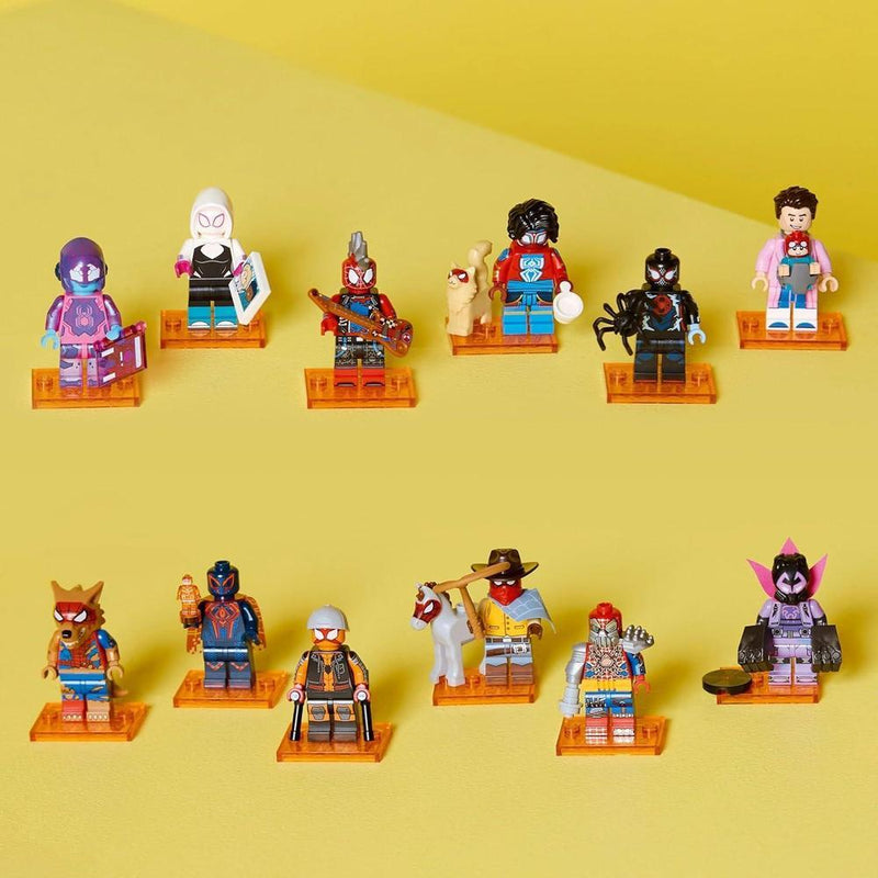 LEGO Minifiguras Spider-Man: Across the Spider-Verse, colección de 1 de 12 juguetes con accesorios para niños +5, caja misteriosa