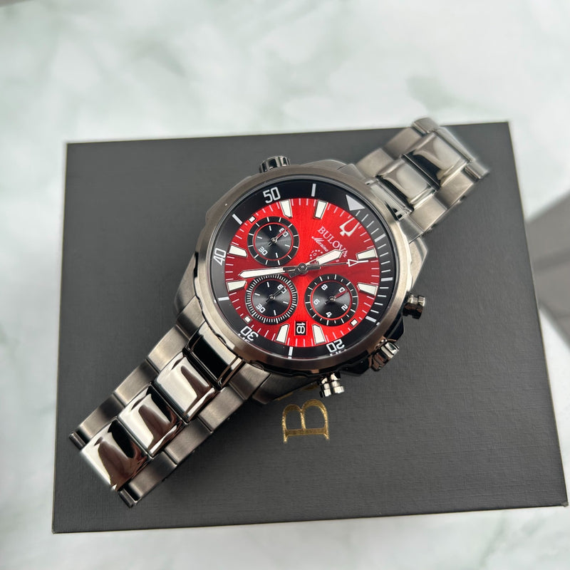 Reloj Bulova Marine Star 98B350 Cronógrafo - Esfera Roja (43mm)