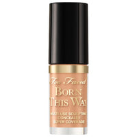 Born This Way Corrector Multiusos de Súper Cobertura con Ácido Hialurónico