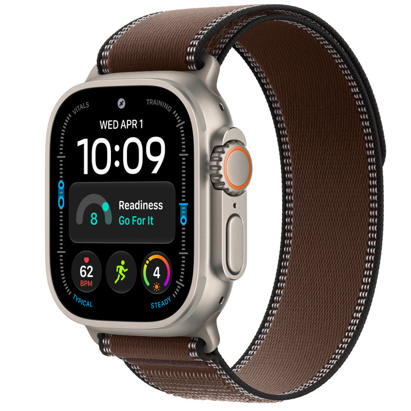 Apple Watch Ultra 4 Natural Titanium Trail Loop Umber Oscuro - fondo blanco 1000x1000