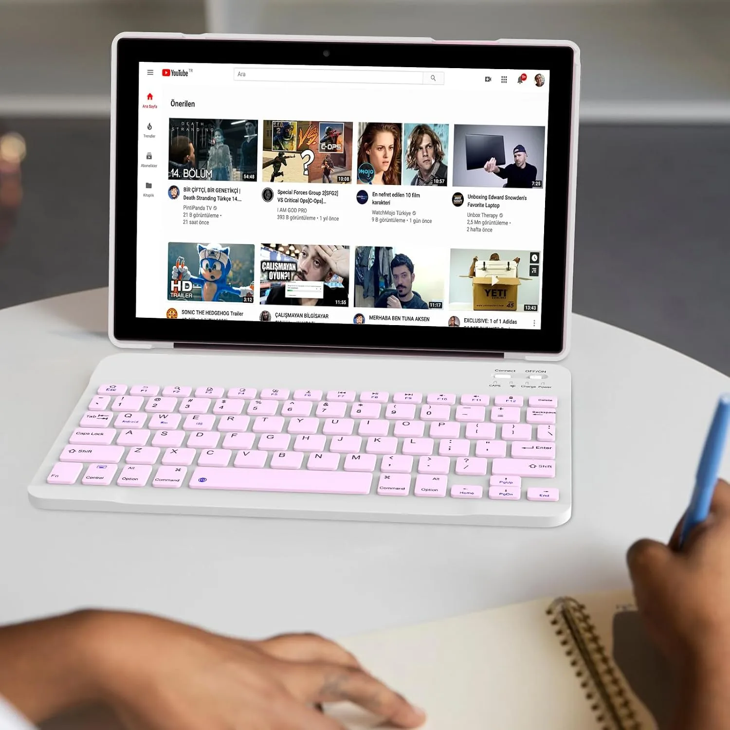 2 in 1 Tablet 10 Inch Android 15 Tableta, Tablets with Keyboard Mouse Case Stylus, 8GB RAM 32GB ROM Supports 1TB Expansion, 2MP+8MP Dual Camera Quad Core Processor 6000mAh Battery 10.1 IN FHD Tab Pink