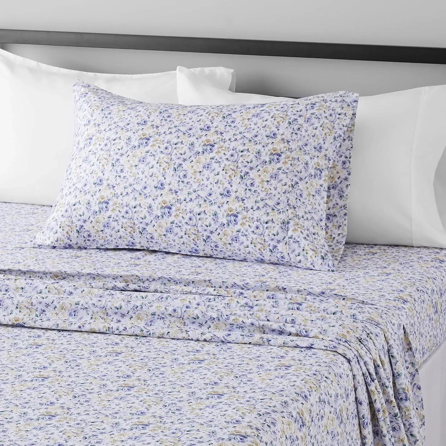 Amazon Basics Lightweight Super Soft Easy Care Wrinkle Free Breathable Brushed Microfiber 3 Piece Bed Sheet Set with 14-Inch Deep Pockets, Twin, Blue Floral, Kids, Men & Women Bedding