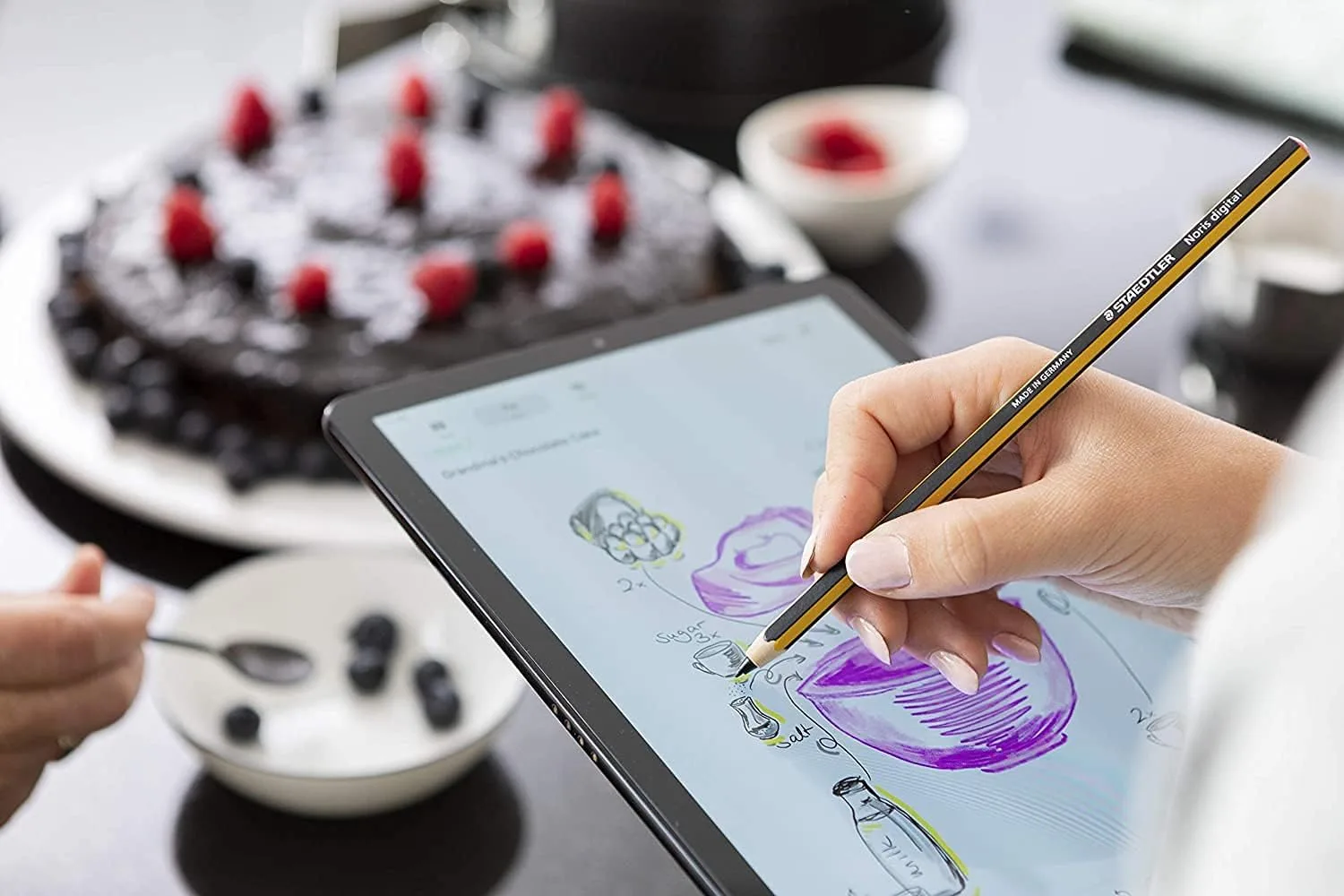 STAEDTLER Noris Digital Stylus Pen for Touchscreens: No Charging or Batteries, Real Pencil Feel & Grip, Works with Samsung Galaxy Tab, Kindle Scribe, Remarkable & More, with Replacement Nibs & Tool
