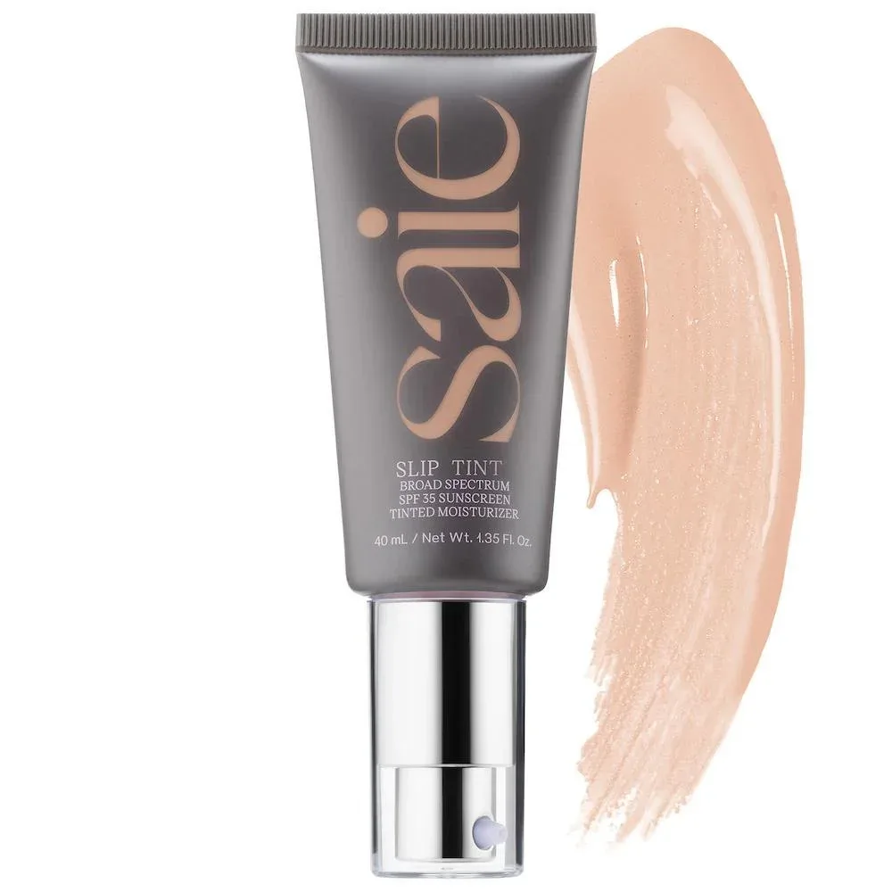 Slip Tint – Hidratante Ligero con Color, Zinc Mineral SPF 35 y Ácido Hialurónico - One for very light skintones with pink undertones - Eight for deep skintones with peach undertones
