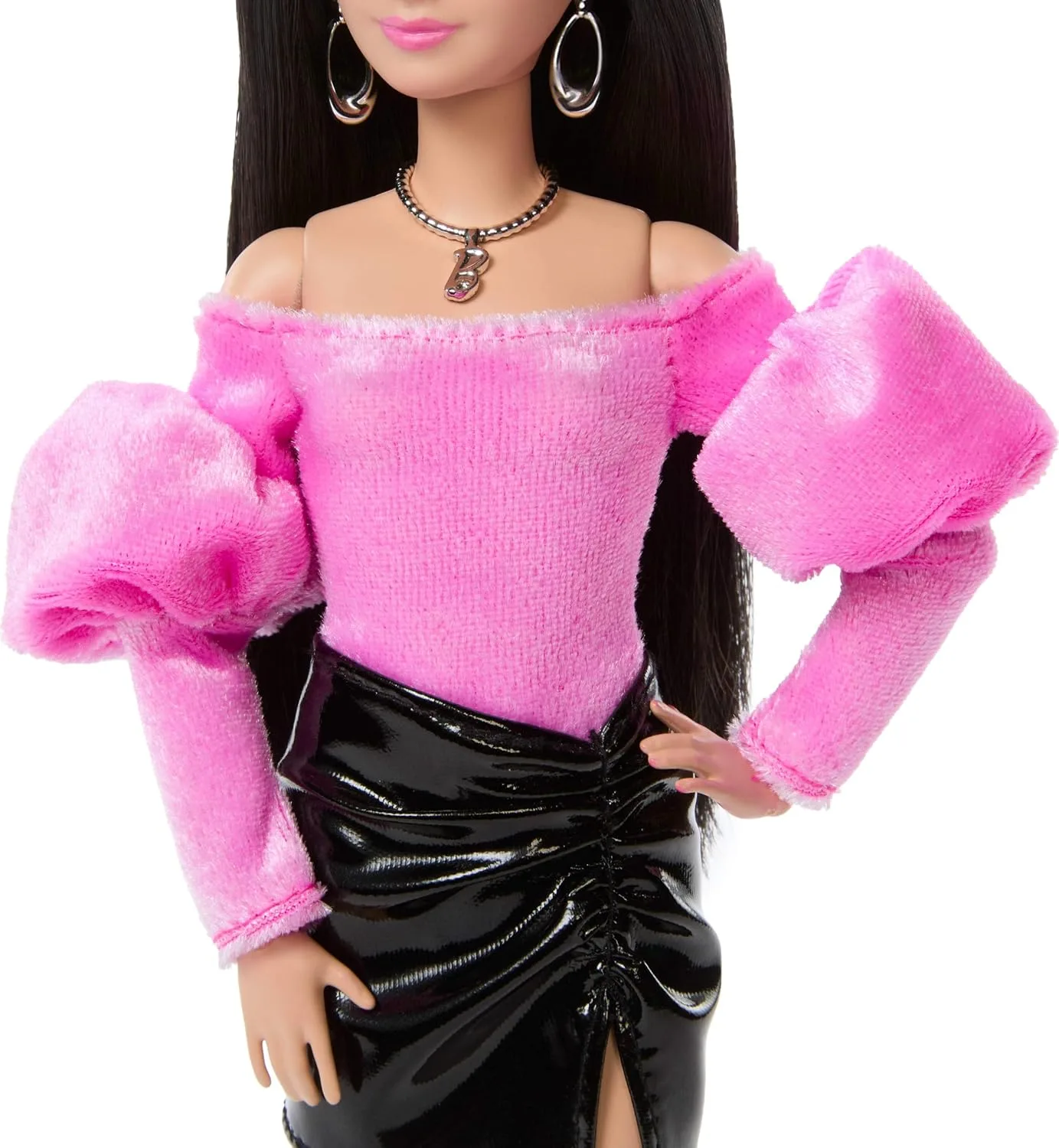 Barbie Deluxe Style Doll and Accessories #13